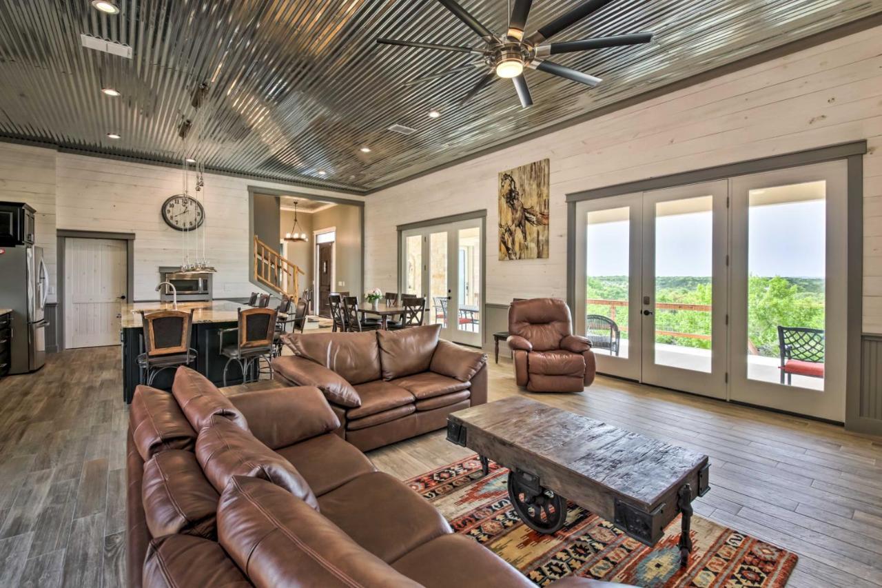 فيلا Ladera Wimberley Estate On 13 Acres With Hot Tub المظهر الخارجي الصورة