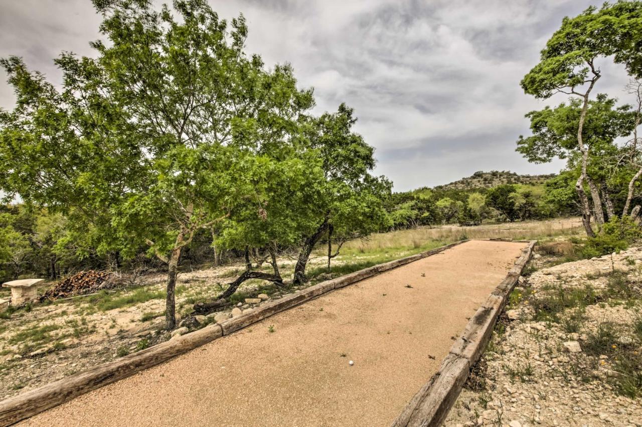 فيلا Ladera Wimberley Estate On 13 Acres With Hot Tub المظهر الخارجي الصورة