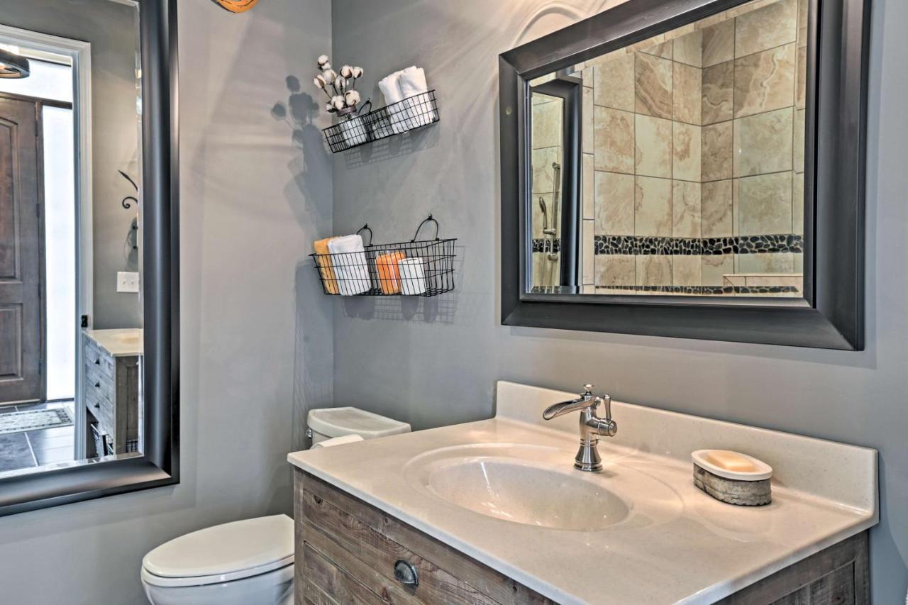فيلا Ladera Wimberley Estate On 13 Acres With Hot Tub المظهر الخارجي الصورة